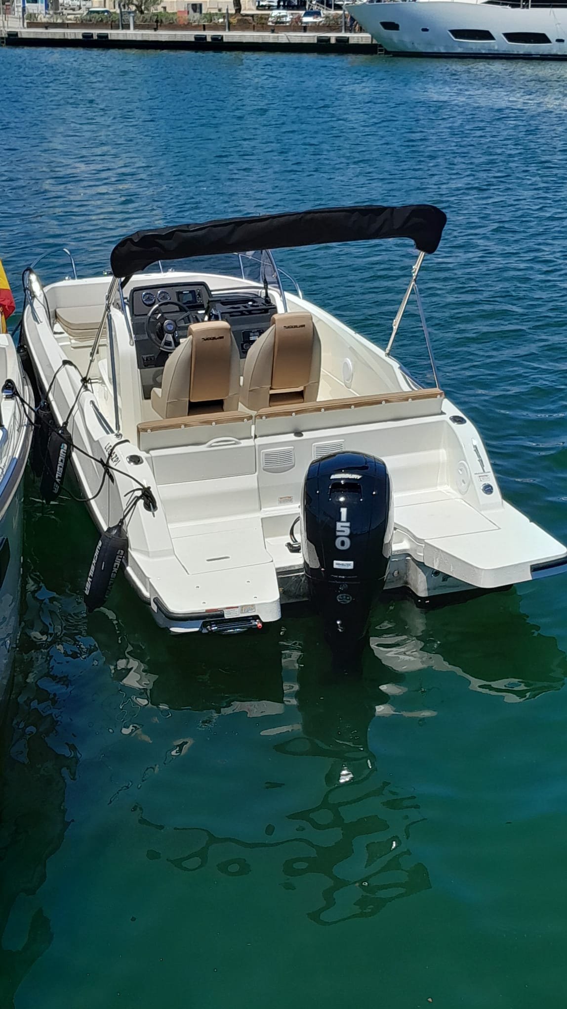 Quicksilver 605 open