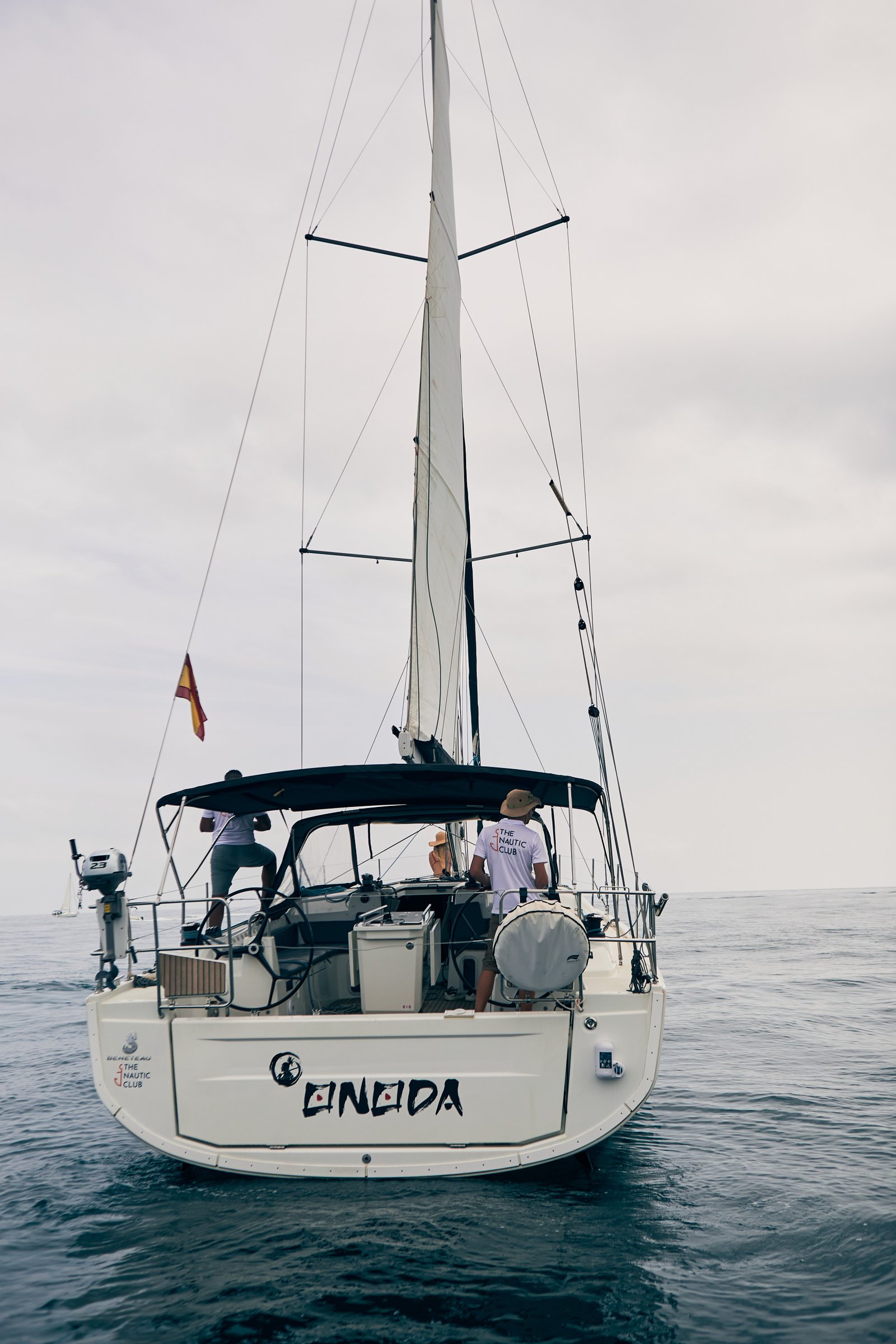 OCEANIS 40.1 First Line