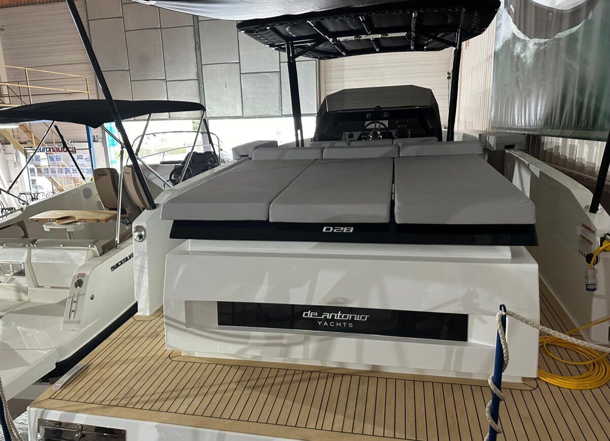 From Antonio Yachts D28 Calpe