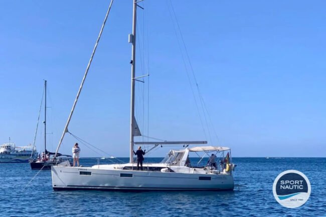 Oceanis 41.1 – REF 002T