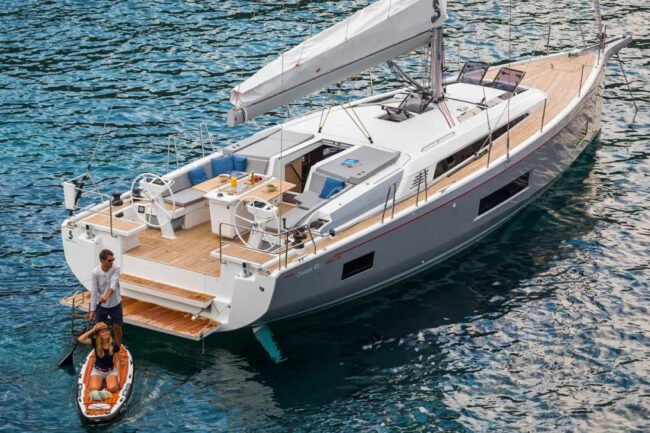 Oceanis 46.1 – STOCK