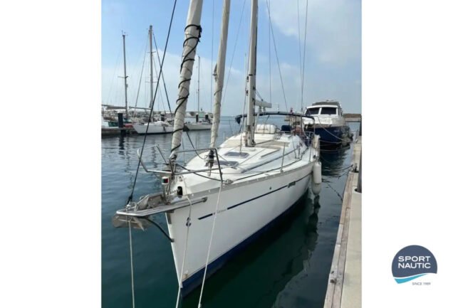 Oceanis Clipper 393 – REF 118V