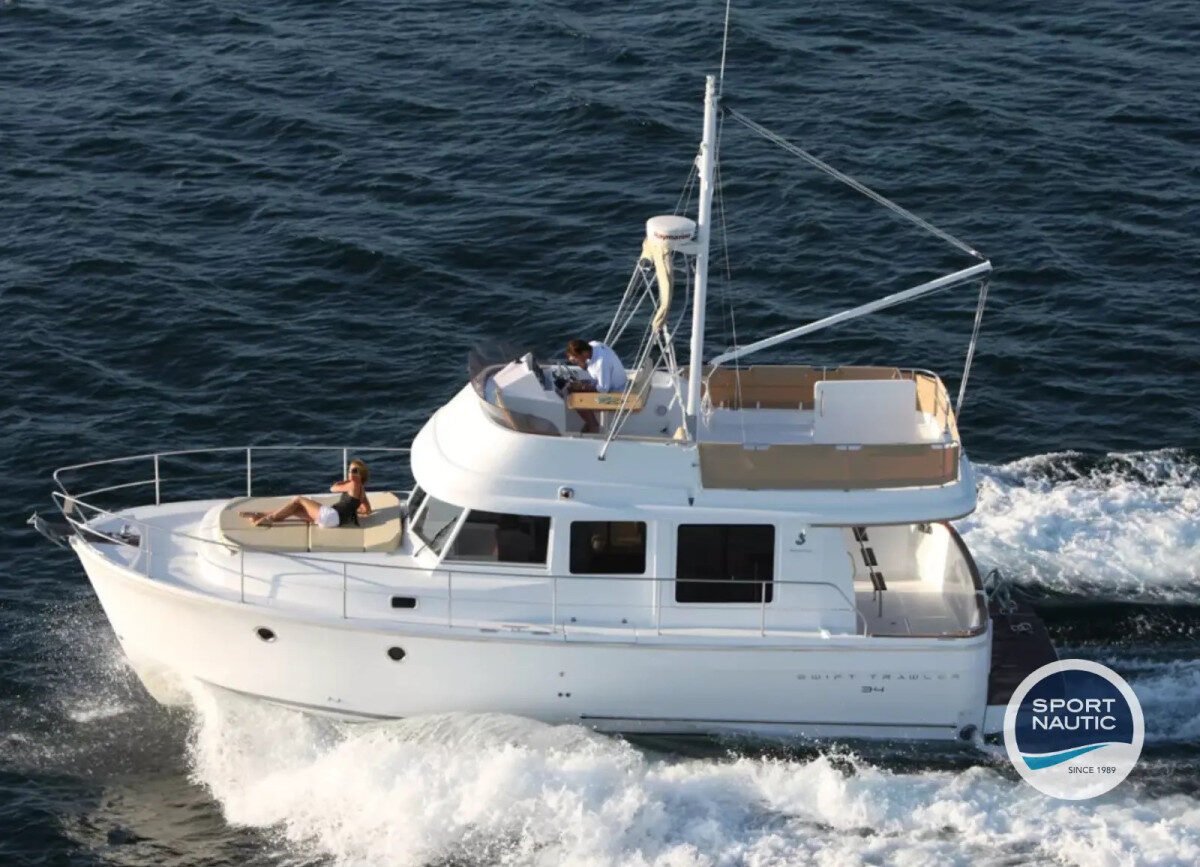 Swift Trawler 34 Fly – REF 006T