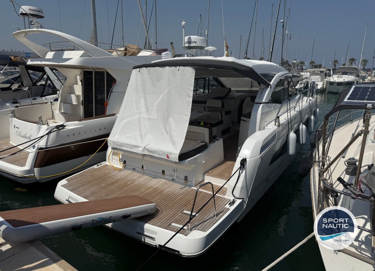 Jeanneau Leader 36 – REF 005T