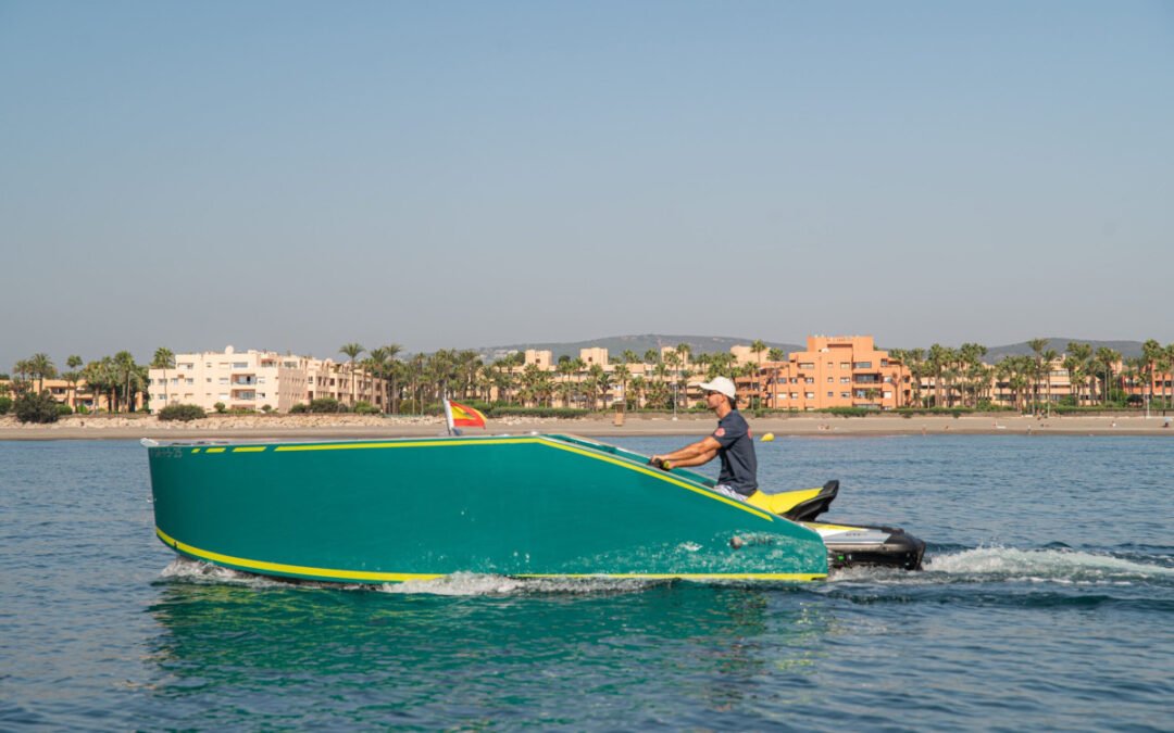 ONE WATER TOYS – ONE 16