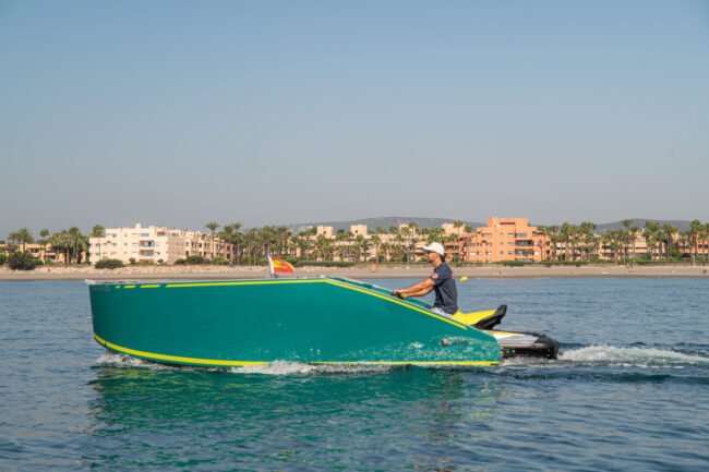 ONE WATER TOYS – ONE 16
